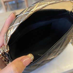CC Handle Vintage Bag 19cm Black Caviar 277778 GHW