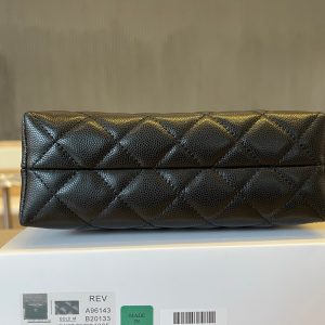 CC Handle Vintage Bag 19cm Black Caviar 277778 GHW