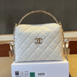 CC Handle Vintage Bag 19cm White Caviar 277774 GHW