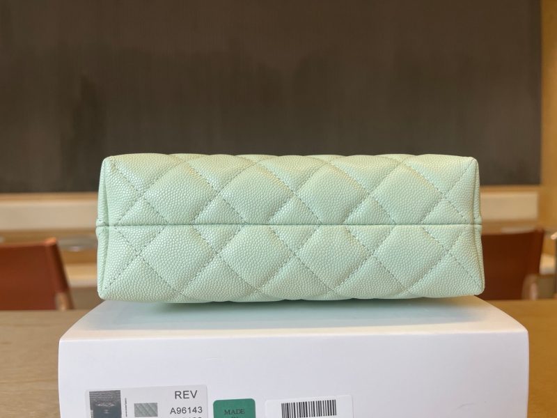 CC Handle Vintage Bag 19cm Mint Green Caviar 277776 GHW