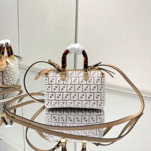 BY THE WAY MINI 21 IN WHITE WOOL AND CAMEL BROWN RAFFIA CALFSKIN TRIM