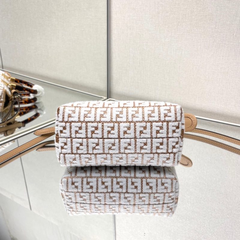 BY THE WAY MINI 18 IN WHITE WOOL AND CAMEL BROWN RAFFIA CALFSKIN TRIM