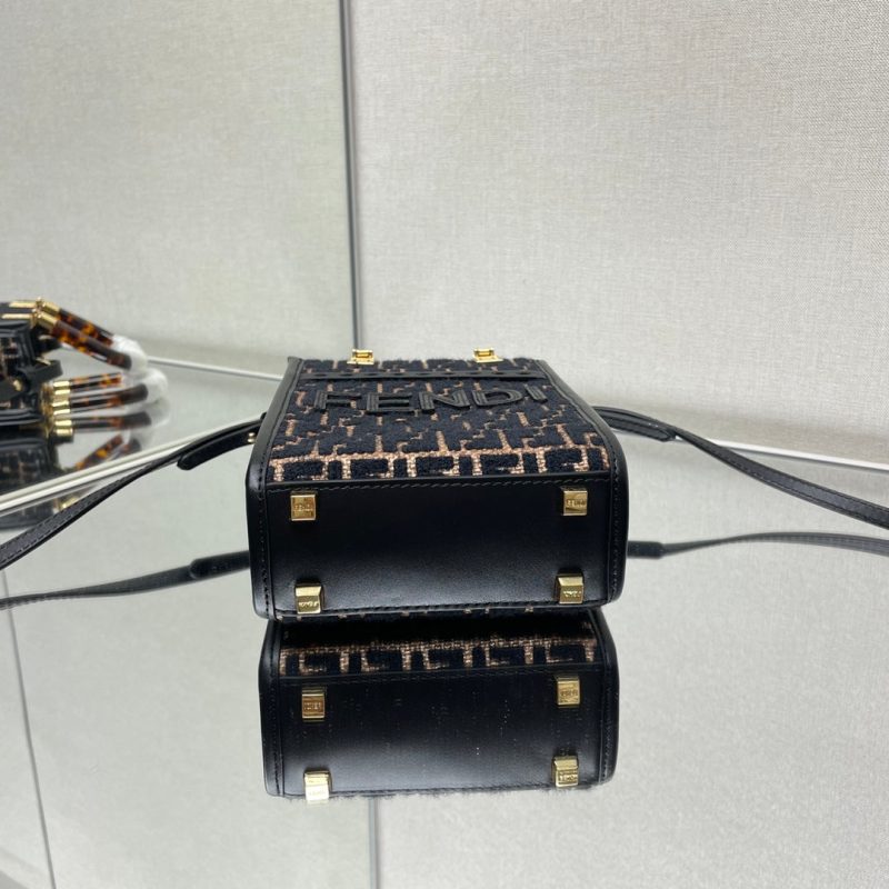 img_f6bf40bb_20231118_i1700290366_5090_5_jpg MINI SUNSHINE 18 IN BROWN RAFFIA AND BLACK WOOL CALFSKIN TRIM