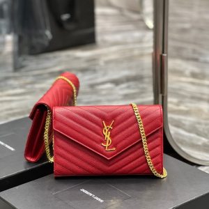 YL WOC 22 RED CHEVERON CAVIAR GOLD HARDWARE