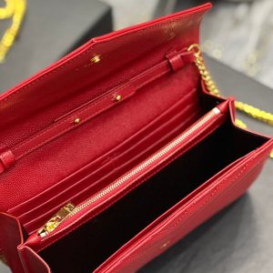 YL WOC 22 RED CHEVERON CAVIAR GOLD HARDWARE
