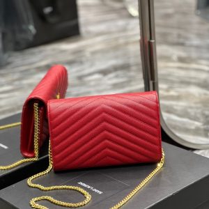 YL WOC 22 RED CHEVERON CAVIAR GOLD HARDWARE