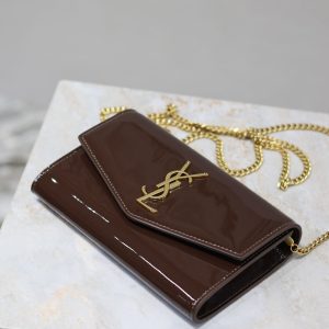 uptown chain wallet 19cm dark brown patent calfskin