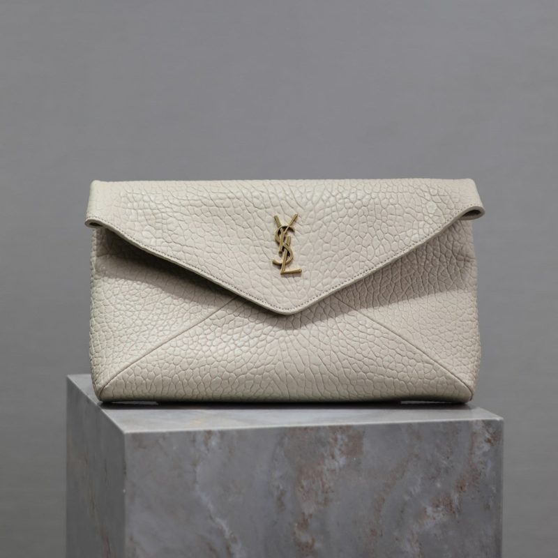 YSL WHITE LAMBSKIN CLUTCH 225388