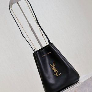 img_f8c0bdc9_20240924_i1727162167_5604_4_jpg POCHON BUCKET BAG 20 IN BLACK LAMBSKIN GOLD HARDWARE