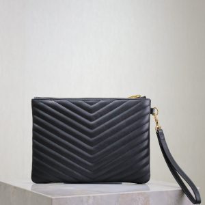 CLUTCH 24 IN BLACK QUILTED CALFSKIN GOLD BUCKLE