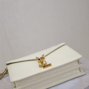 CASSANDRA CHAIN BAG 22 IN WHITE CROCODILE PATTERN CALFSKIN GOLD HARDWARE