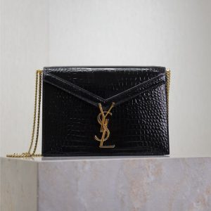 img_f8c0bdc9_20241223_1734936027_162_jpg CASSANDRA CHAIN BAG 22 IN BLACK CROCODILE PATTERN CALFSKIN GOLD HARDWARE