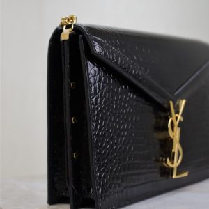 img_f8c0bdc9_20241223_1734936027_69_jpg CASSANDRA CHAIN BAG 22 IN BLACK CROCODILE PATTERN CALFSKIN GOLD HARDWARE