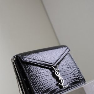 CASSANDRA CHAIN BAG 22 IN BLACK CROCODILE PATTERN CALFSKIN SILVER HARDWARE