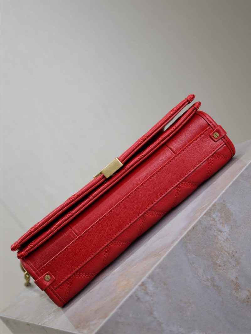 img_f8c0bdc9_20241223_1734937396_398_jpg BECKY 25 IN RED QUILTED LAMBSKIN GOLD HARDWARE