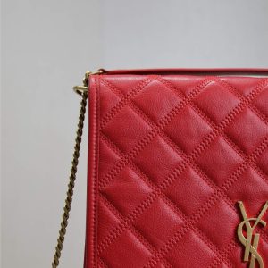 img_f8c0bdc9_20241223_1734937396_799_jpg BECKY 25 IN RED QUILTED LAMBSKIN GOLD HARDWARE