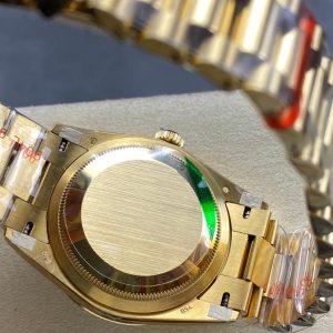 Rolex Day-Date 36mm Gold Black Diamond