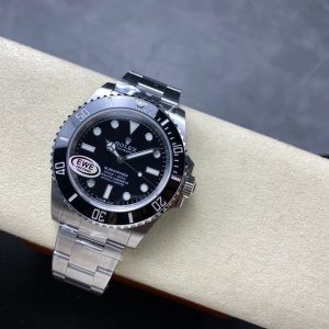 Rolex Submariner 41mm Silver Black