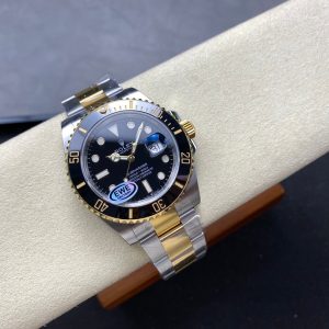 Rolex Submariner 41mm Silver Gold Black