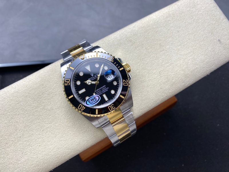 Rolex Submariner 41mm Silver Gold Black