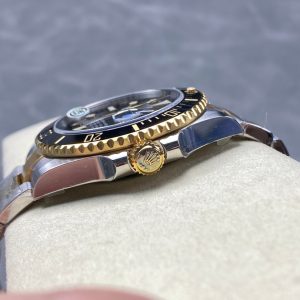 Rolex Submariner 41mm Silver Gold Black