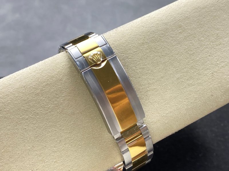 Rolex Submariner 41mm Silver Gold Black