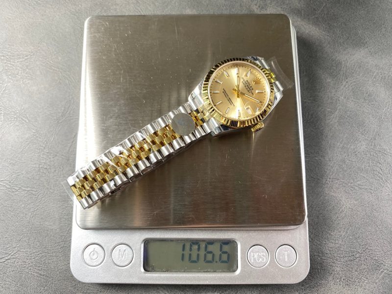 img_fd650176_20241217_i1734385485_1215_2.jpg_1 Datejust 31mm Yellow Gold Steel Champagne Dial