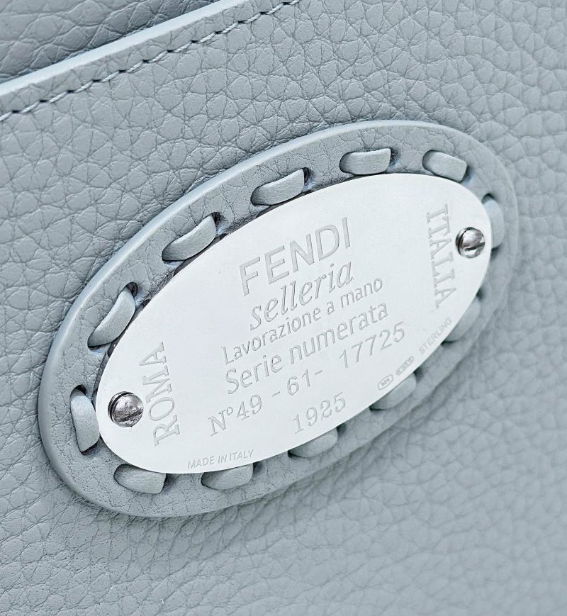 PEEKABOO ISEEU 33 IN BABY BLUE GRAINED CALFSKIN SILVER HARDWARE