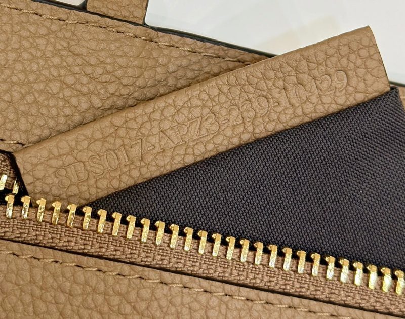 FendiI ROLL 22 TOTE BAG IN MIDNIGHT BLUE MIX WHITE CANVAS