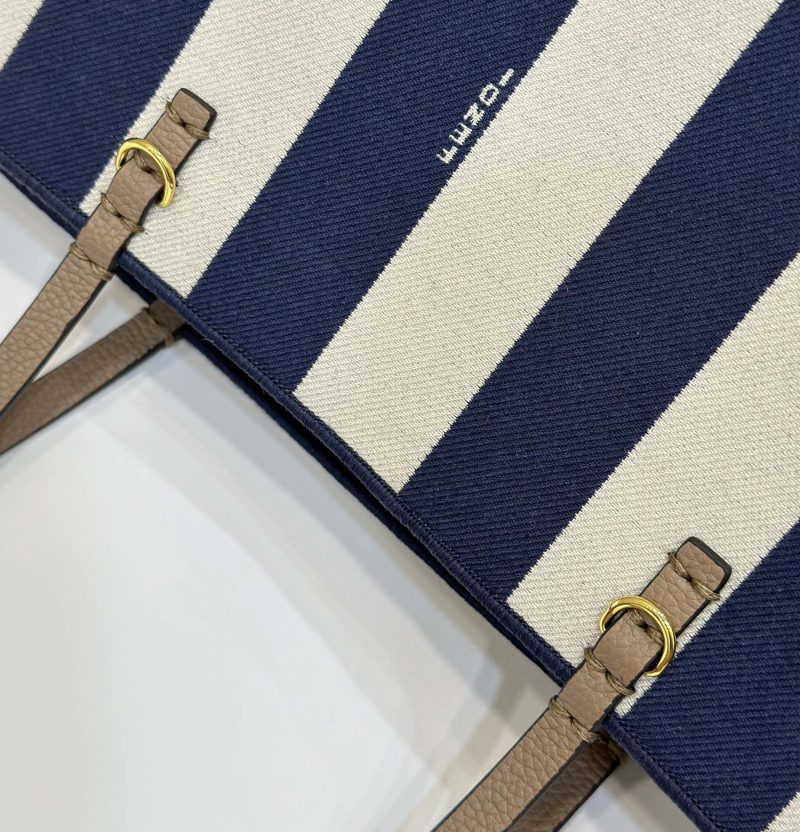 FendiI ROLL 22 TOTE BAG IN MIDNIGHT BLUE MIX WHITE CANVAS