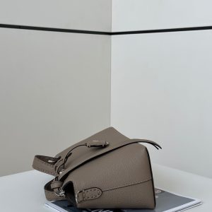 BY THE WAY SELLERIA LARGE 29 BAG IN CEDAR BROWN CALFSKIN