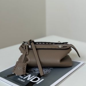 BY THE WAY SELLERIA MINI 20 IN MEDIUM BROWN GRAINED CALFSKIN