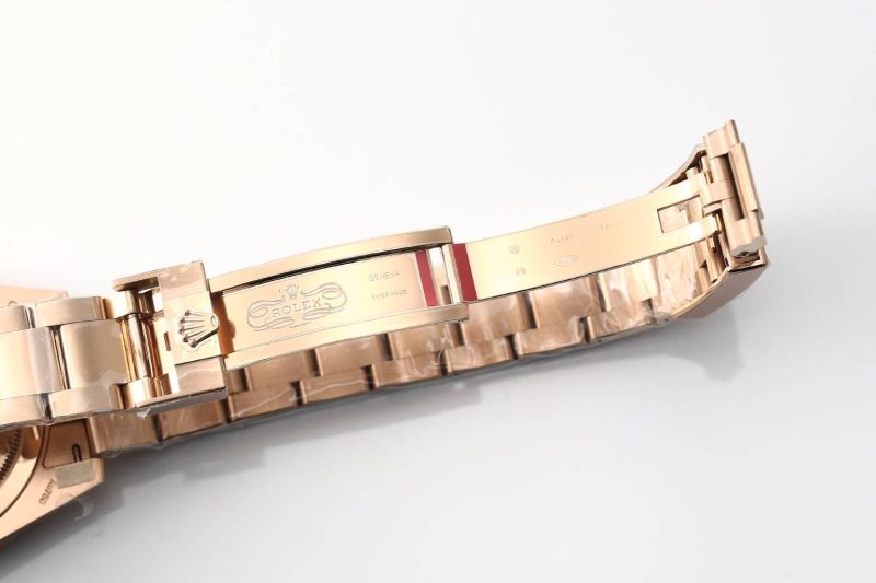 Rolex 25 GMT- Master 40mm Pink Gold Black Dial