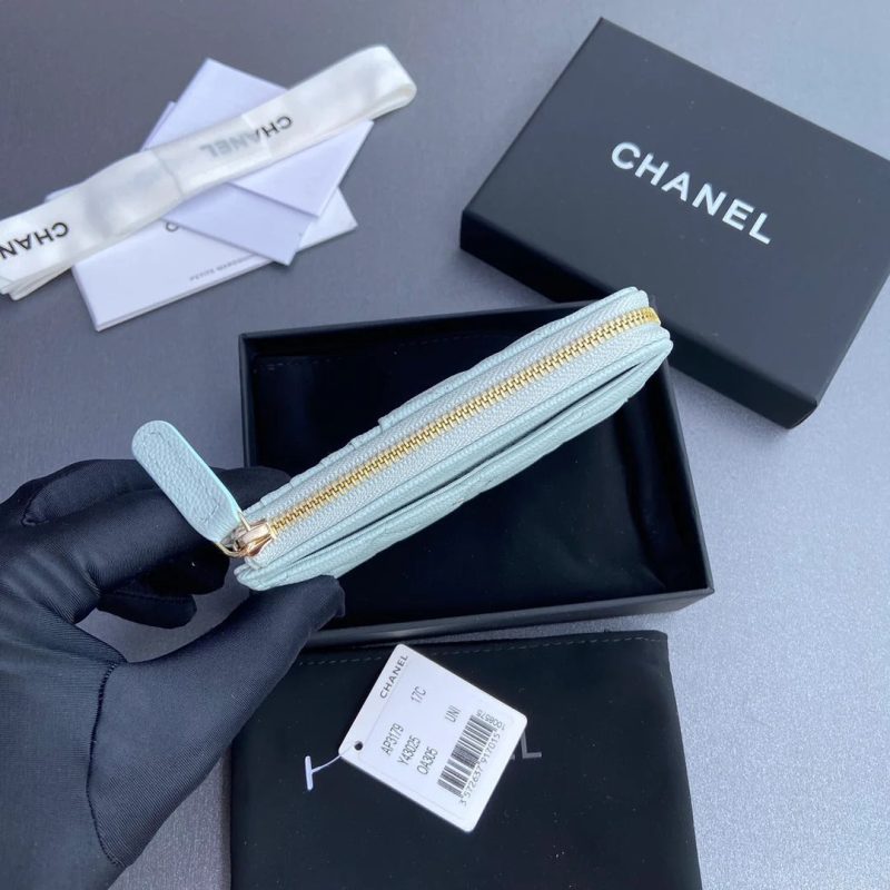 Chanel 2026 Quilted Card Holder 13cm Light Blue Grained Calfskin