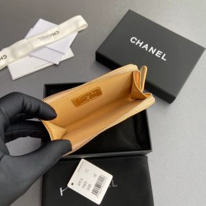 Chanel 2026 Quilted Card Holder 13cm Gold Metallic Lambskin