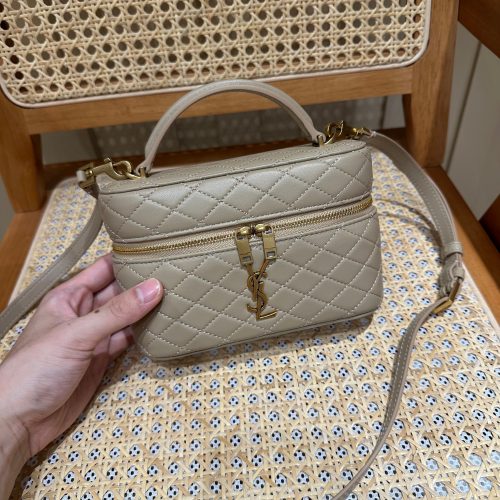 imgi_11_imgHD_8eee9a63_20250912_i1757654184499_8362_0_0_jpg YSL Gaby Vanity Bag 18 Neutral Beige Quilted Calfskin