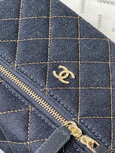 imgi_150_imgHD_2a2a0253_20260206_cmp_i1770356540223_878_0_5_jpg Chanel 2026 Vanity Bag 19.5cm Blue Denim Leather