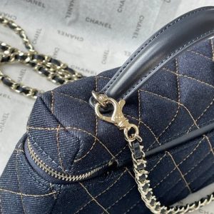 imgi_156_imgHD_2a2a0253_20260206_cmp_i1770356545690_5020_0_6_jpg Chanel 2026 Vanity Bag 19.5cm Blue Denim Leather