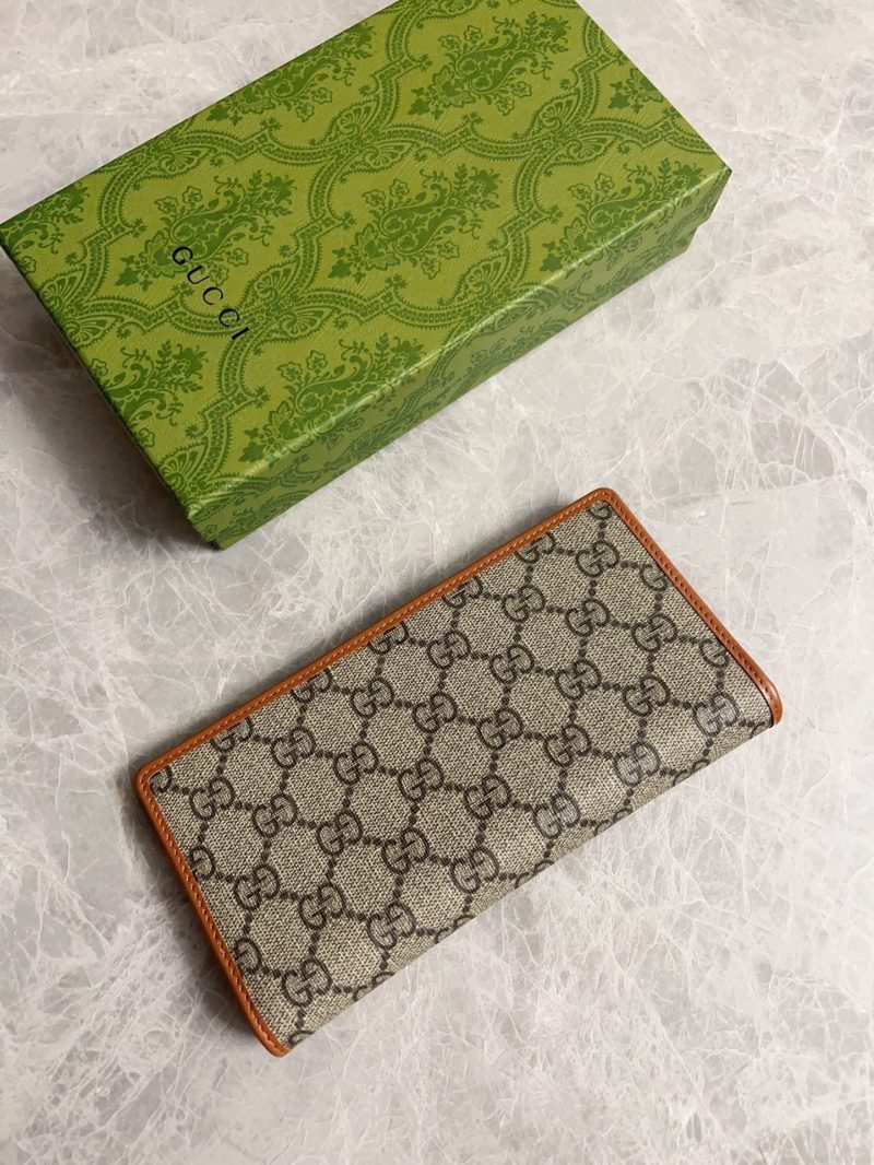 imgi_41_Image_20260212152903 Gucci 2026 Emblem 19cm Brown Ebony Leather Canvas