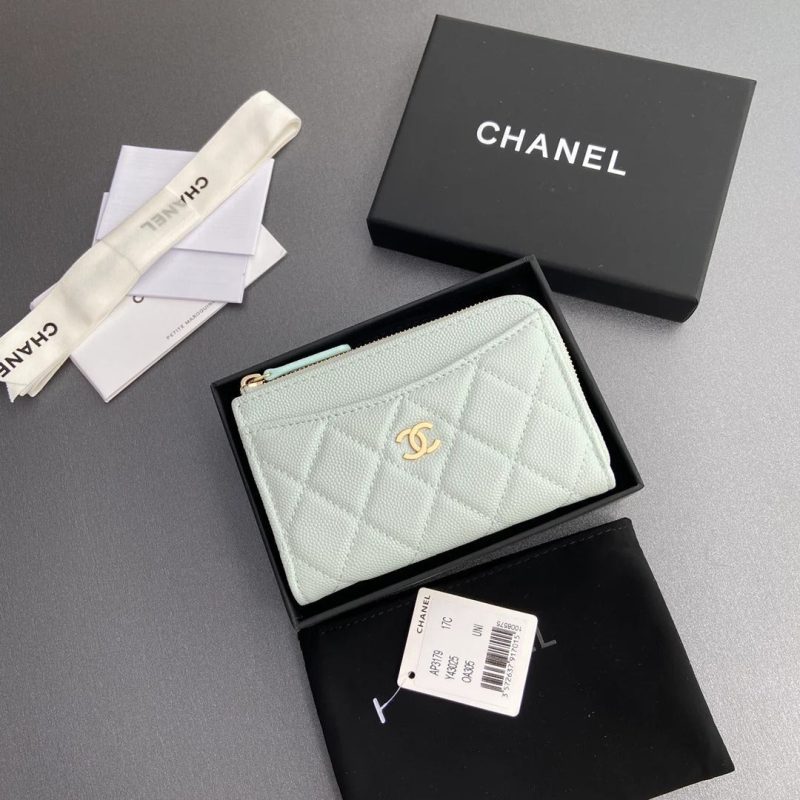 Chanel 2026 Quilted Card Holder 13cm Light Blue Grained Calfskin