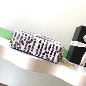 Chanel 2026 Bag 21cm White Black Sequin 331213