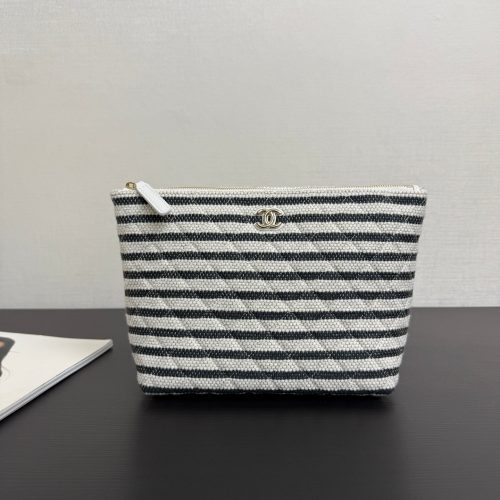 Chanel 26 Woven Clutch 19 White Black Canvas