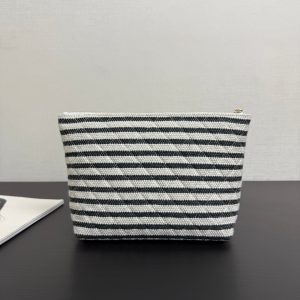 imgi_56_img_533a7dc2_20260125_i1769270617799_5285_0_2_jpg Chanel 26 Woven Clutch 19 White Black Canvas
