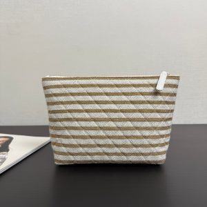 imgi_57_img_533a7dc2_20260125_i1769270525118_5847_0_2_jpg Chanel 26 Woven Clutch 19 White Khaki Canvas