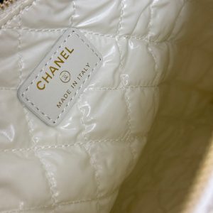 imgi_57_img_533a7dc2_20260125_i1769270605131_687_0_8_jpg_cd248f8d-d1ea-46bb-965b-5a4cdbc6c309 Chanel 26 Woven Clutch 19 White Beige Canvas