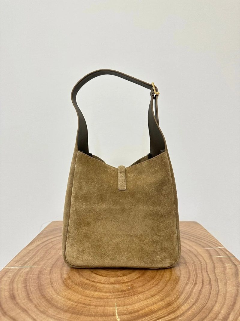 LE 5 À 7 SUPPLE SMALL 22 IN PEANUT BROWN SUEDE