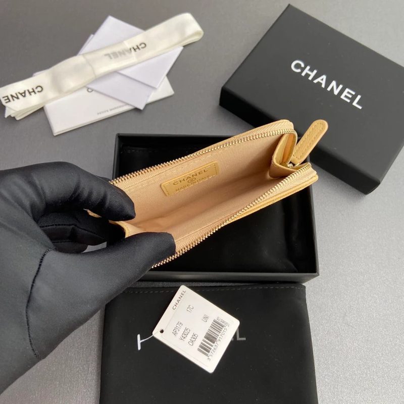 Chanel 2026 Quilted Card Holder 13cm Apricot Grained Calfskin