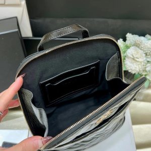 CHANEL 25S BACKPACK 23 IN BLACK SHINY CALFSKIN GOLD HARDWARE