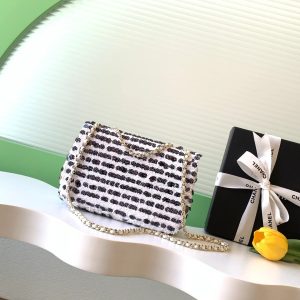 Chanel 2026 Bag 21cm White Black Sequin 331213