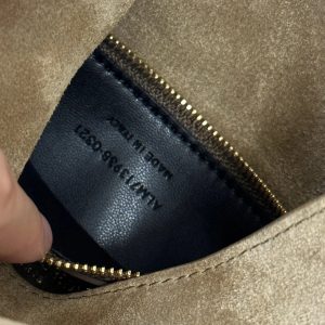 LE 5 À 7 SUPPLE SMALL 22 IN PEANUT BROWN SUEDE